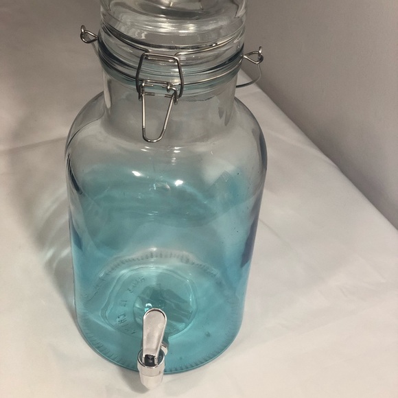 Mason jar beverage Jug - Picture 4 of 5